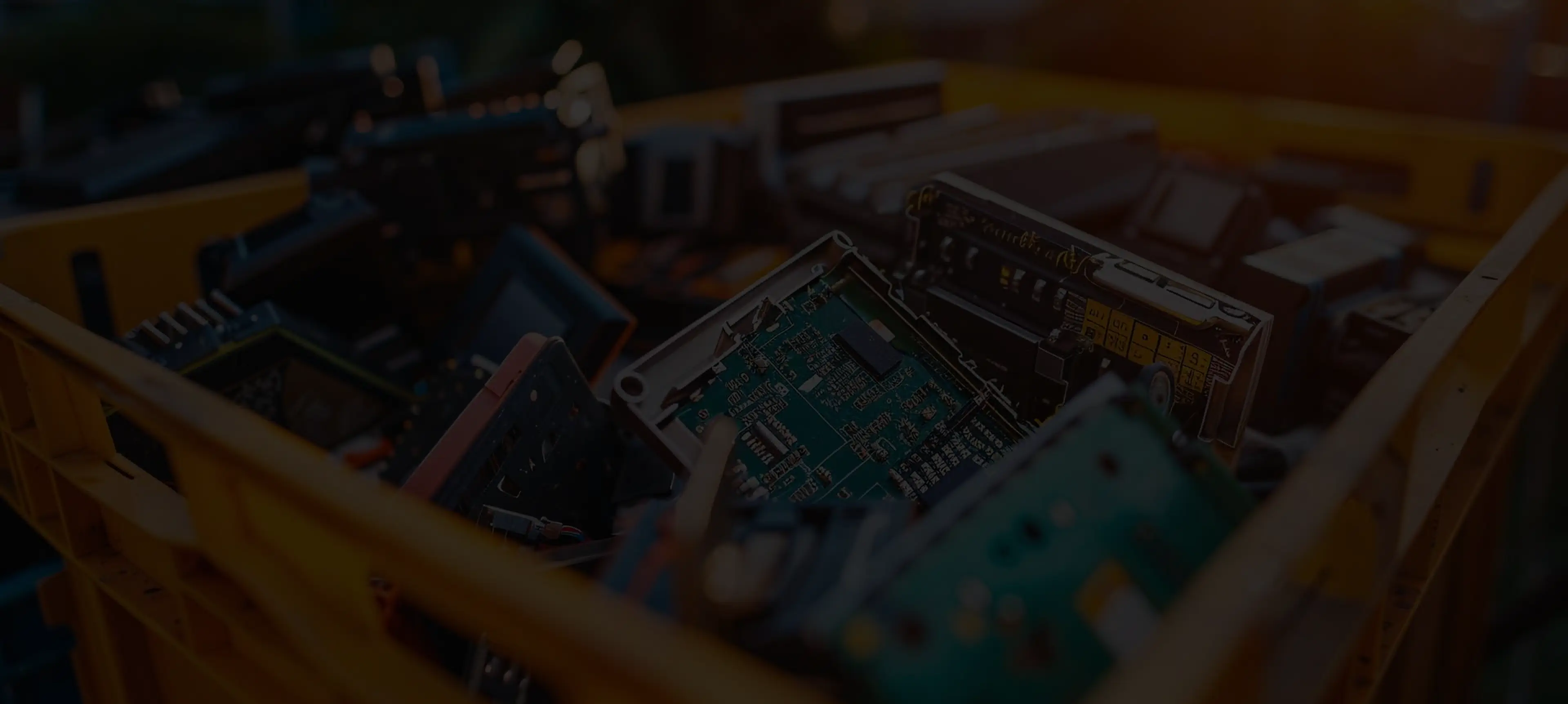 Categories of electronic components accepted and not accepted for excess inventory selling